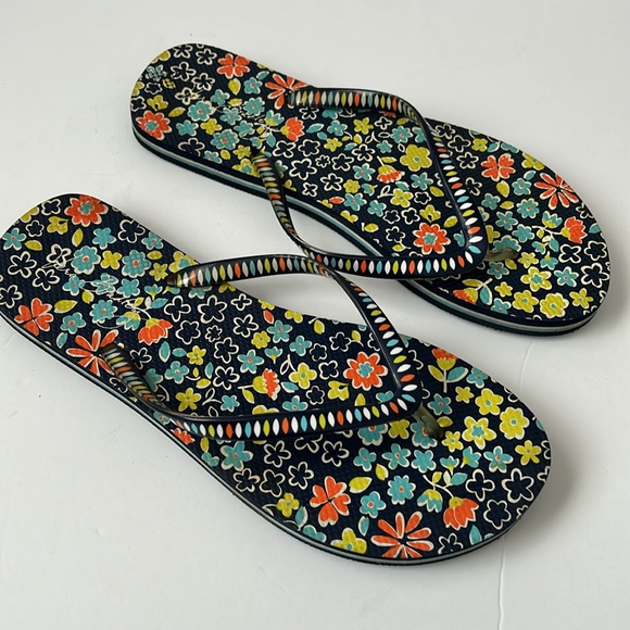 Vera Bradley Flip flops SZ 9-10 - Picture 2 of 3